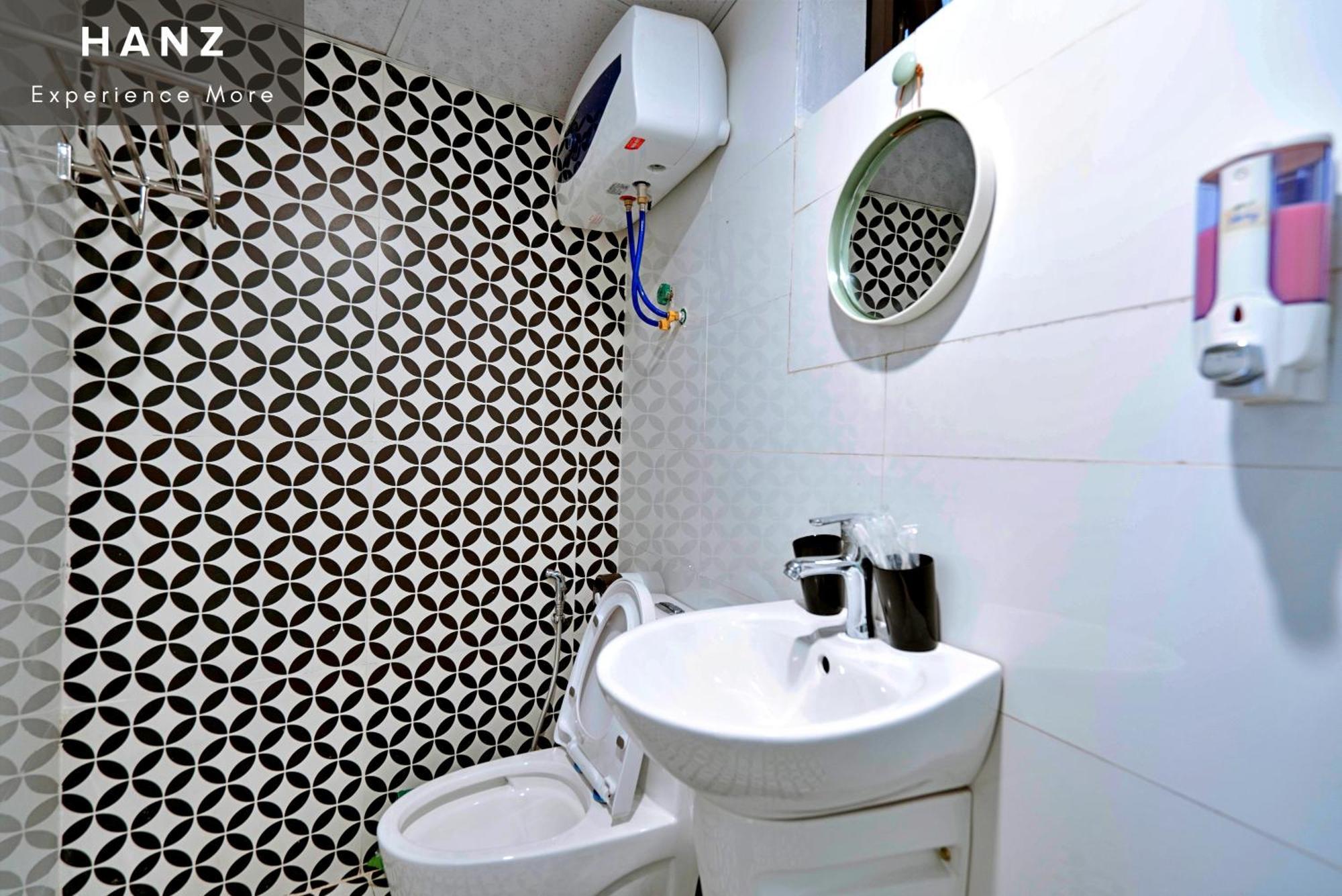 Private Room In Halong City Center - Hanz Almor1 ฮาลอง ห้อง รูปภาพ